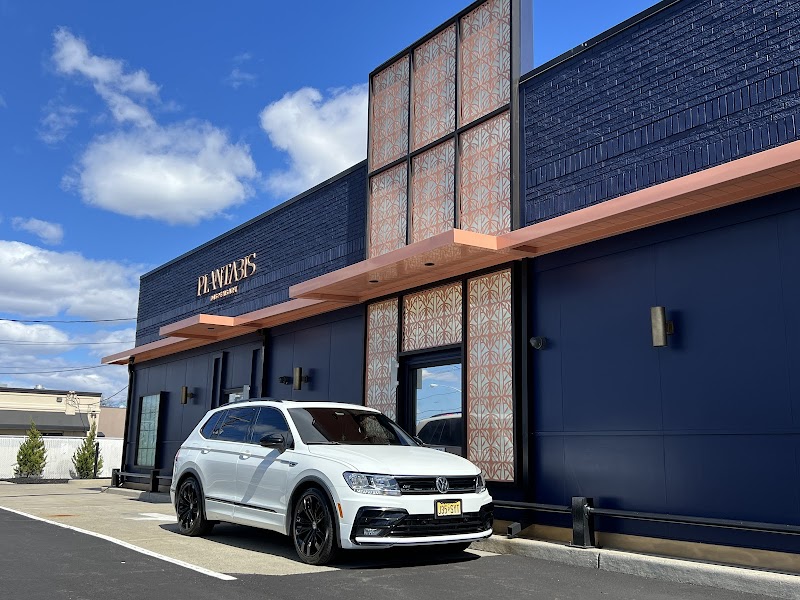 Plantabis Dispensary logo