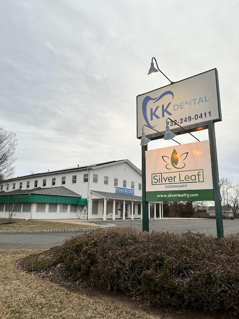 Silverleaf Dispensary Somerset logo