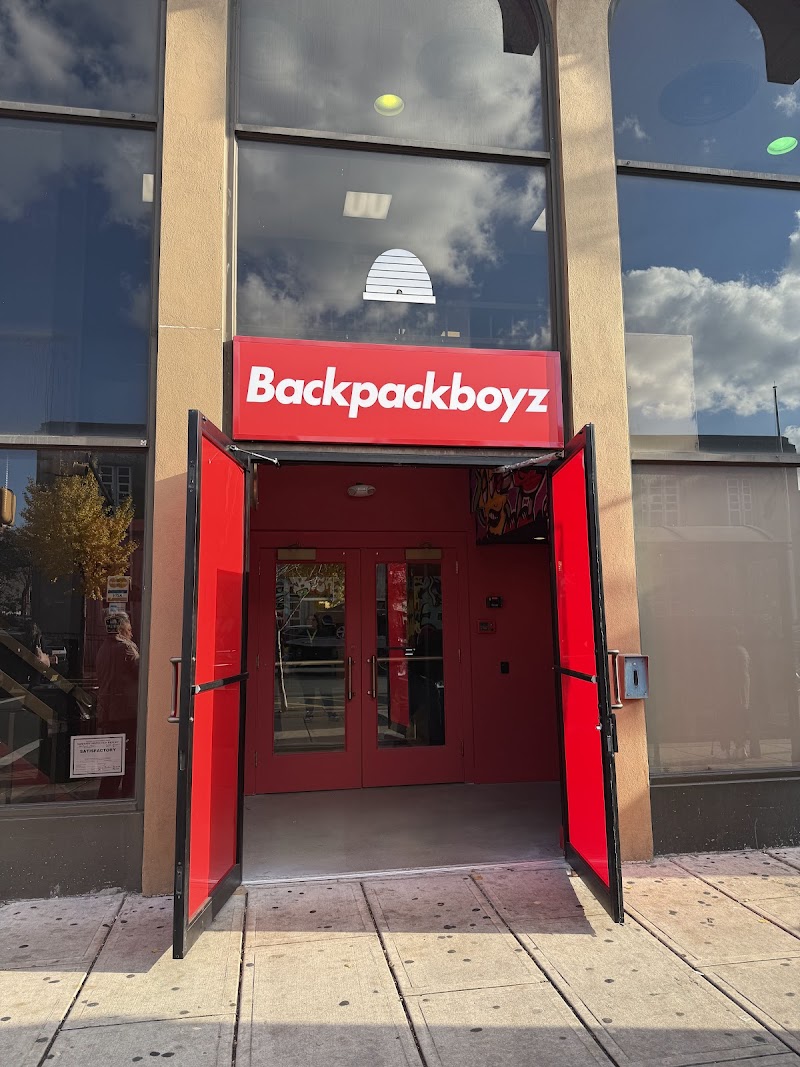 Backpackboyz Dispensary logo
