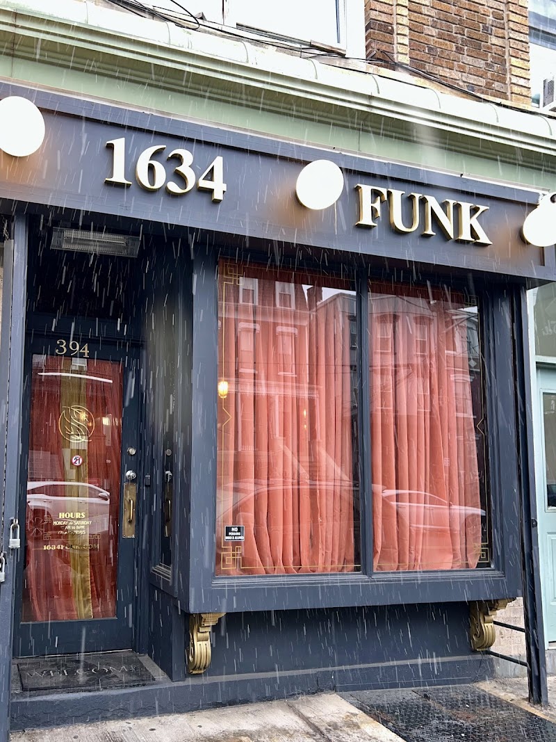 1634 Funk Dispensary logo