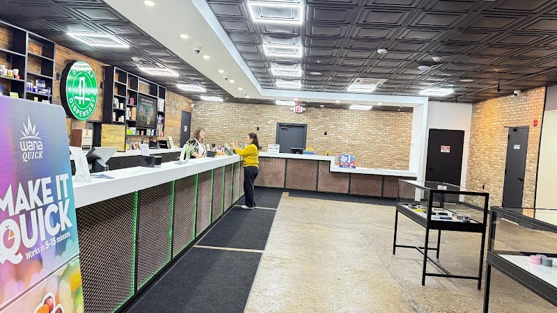 Indoor Treez NJ State Licensed Dispensary (GW Leaf) logo